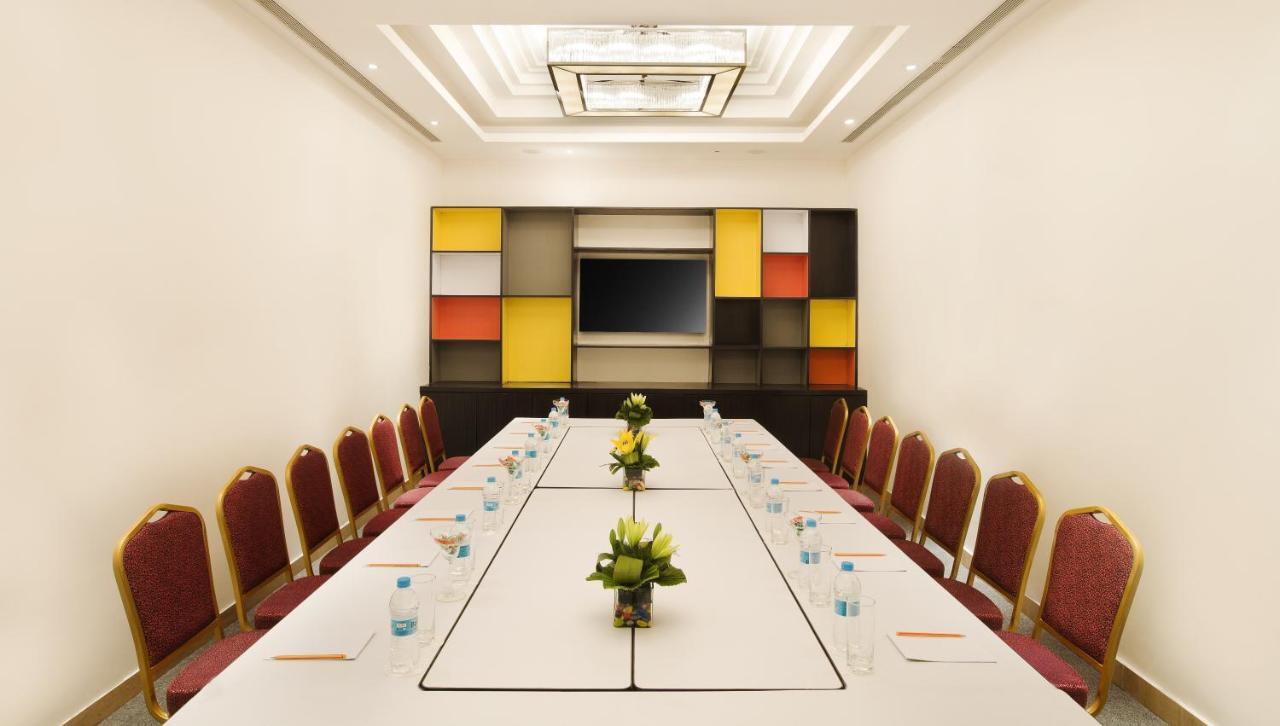 Hotel Zone By The Park , Bani Park Jaipur Extérieur photo